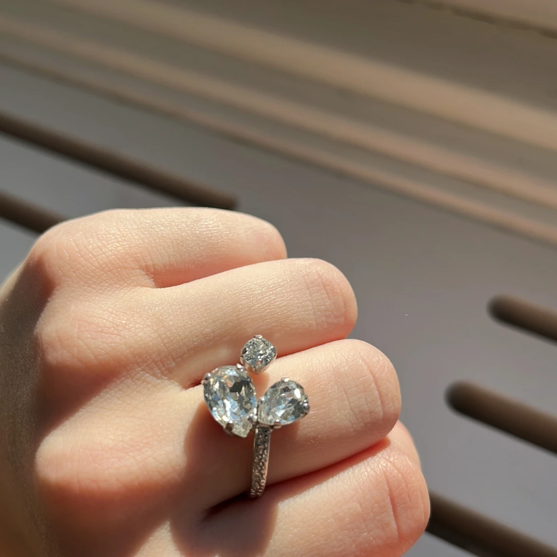 Caroline svedblom ring