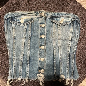 Zara top - Assnygg jeanstop från zara🩵🩵