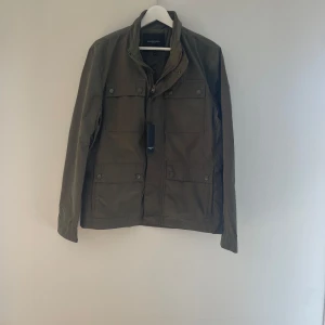 Lawrence grey jacka (field)// NY - SEK-749 | skick: Ny med tags | nypris~2100kr | storlek: Small