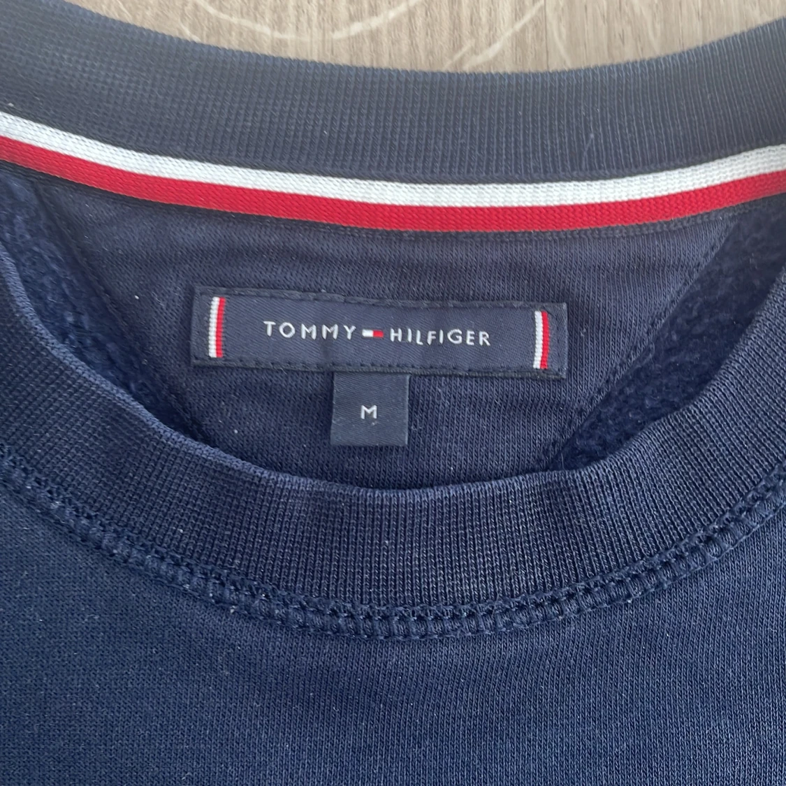 Mörkblå sweatshirt från Tommy Hilfiger - 2
