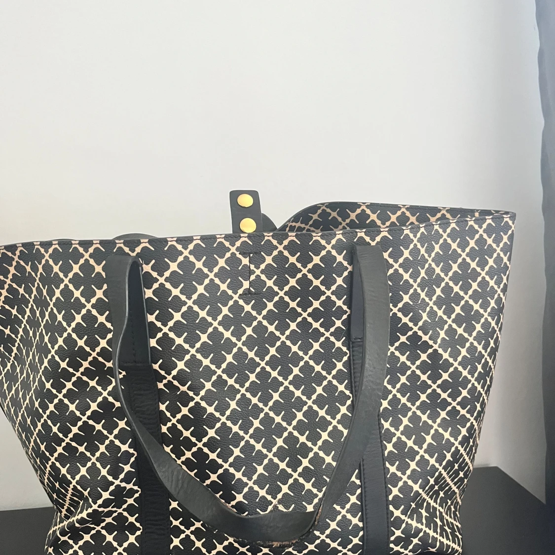 Mönstrad shoppingväska från By Malene Birger