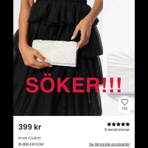 Vit kuvertväska från Bubbleroom - Söker denna väskan om det finns någon som är villig att sälja! 