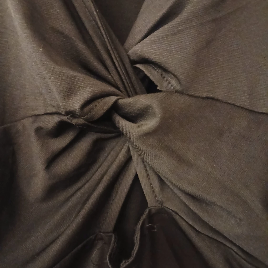 Svart långärmad klänning från Amisu - 2