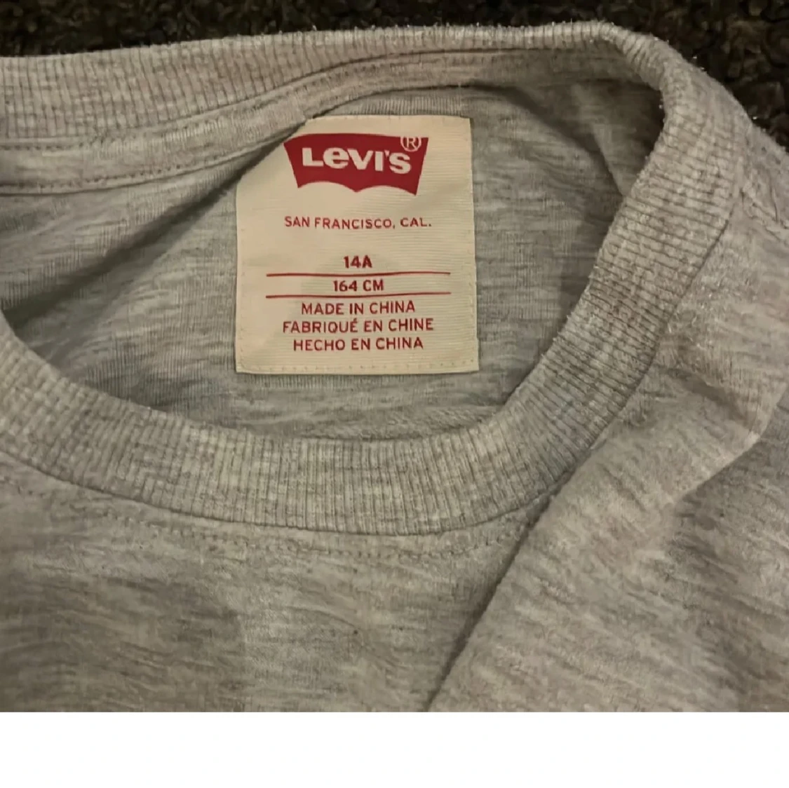 Grå sweatshirt från Levi's - 1