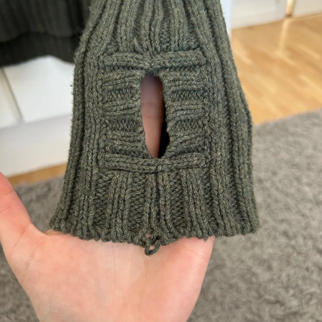 Olivgrön stickad tröja från Zadig & Voltaire - 4