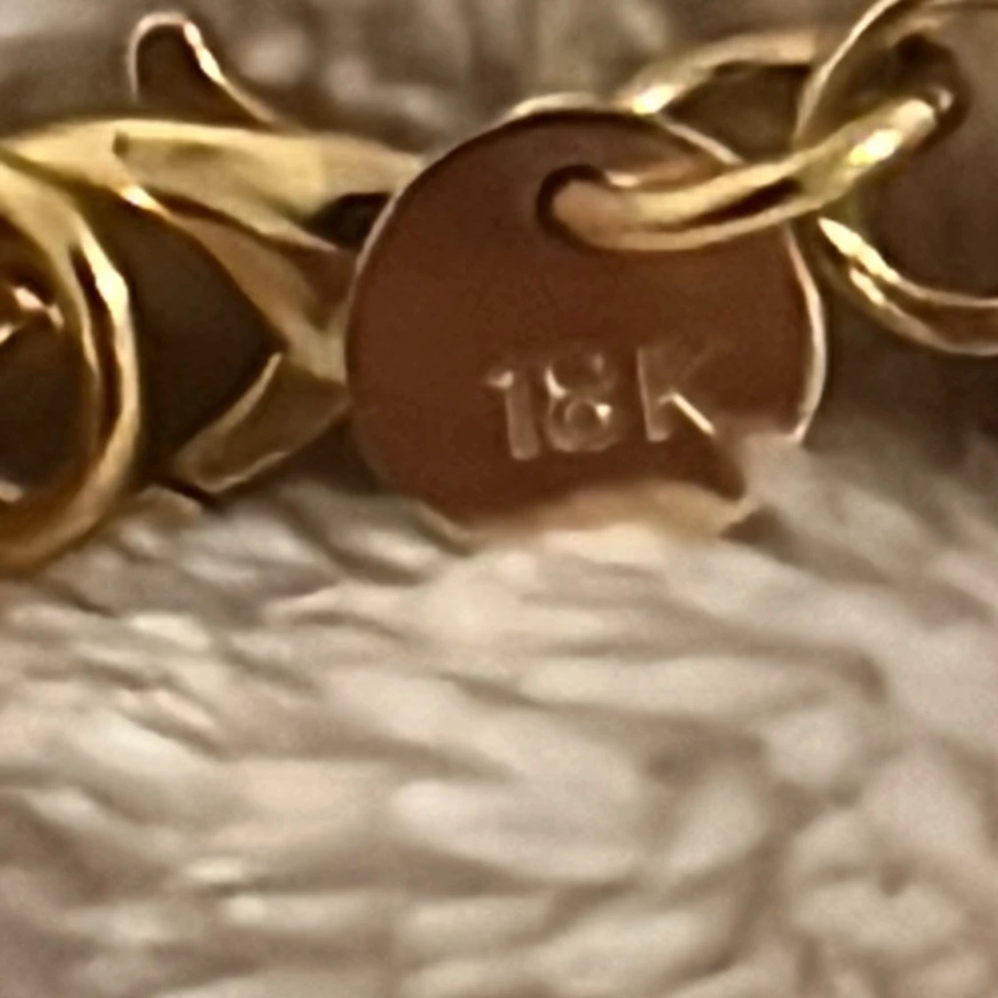 Guldhalsband med detaljerade länkar - 4