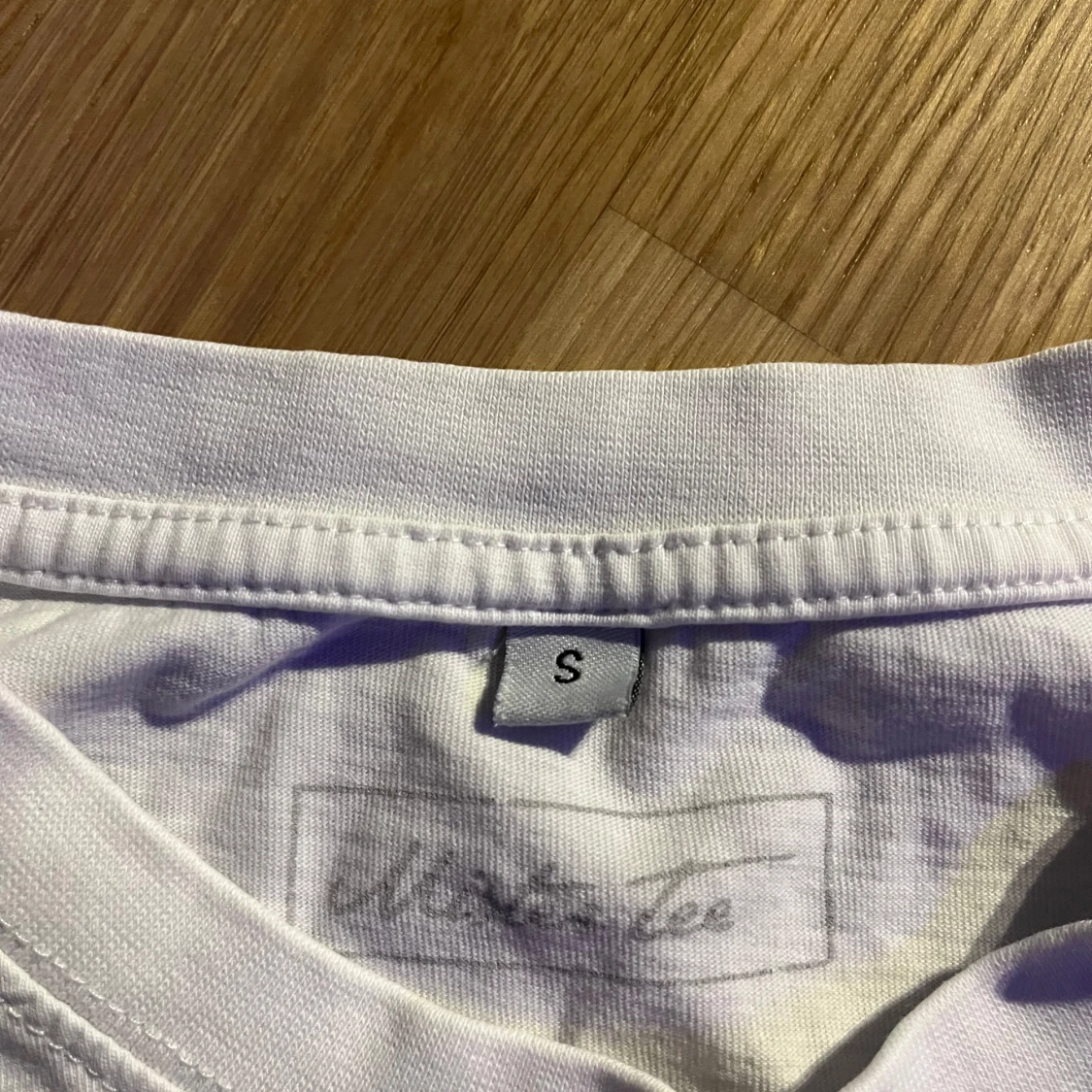 Vit t-shirt med tryck 'pray' - 3