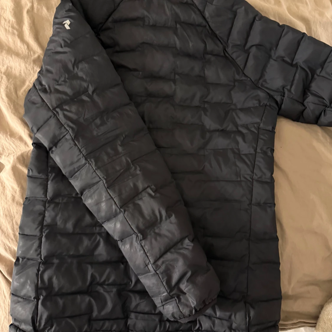 Svart jacka från Peak Performance - 1