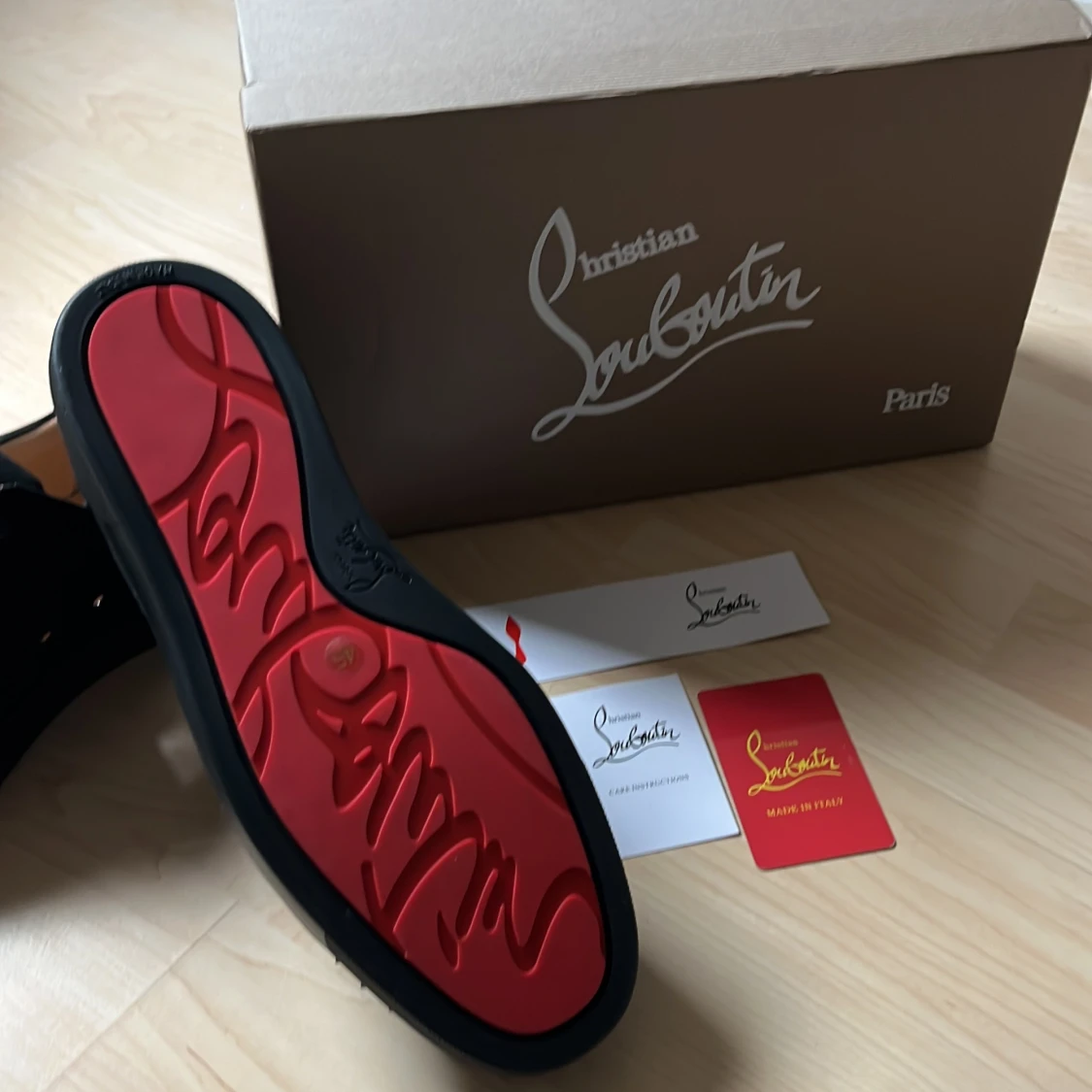  Christian Louboutin - 1