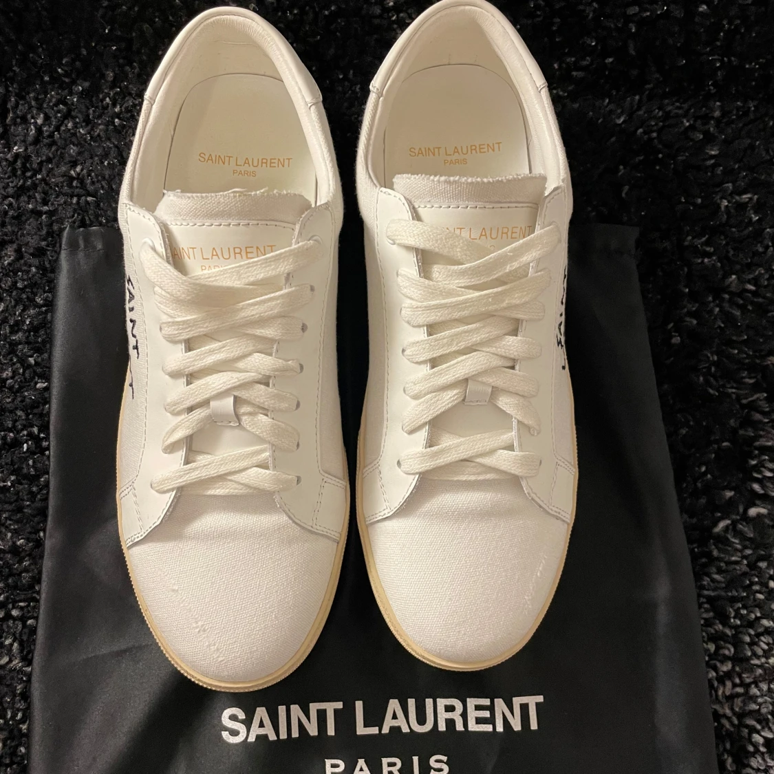  Saint Laurent 06 - 1