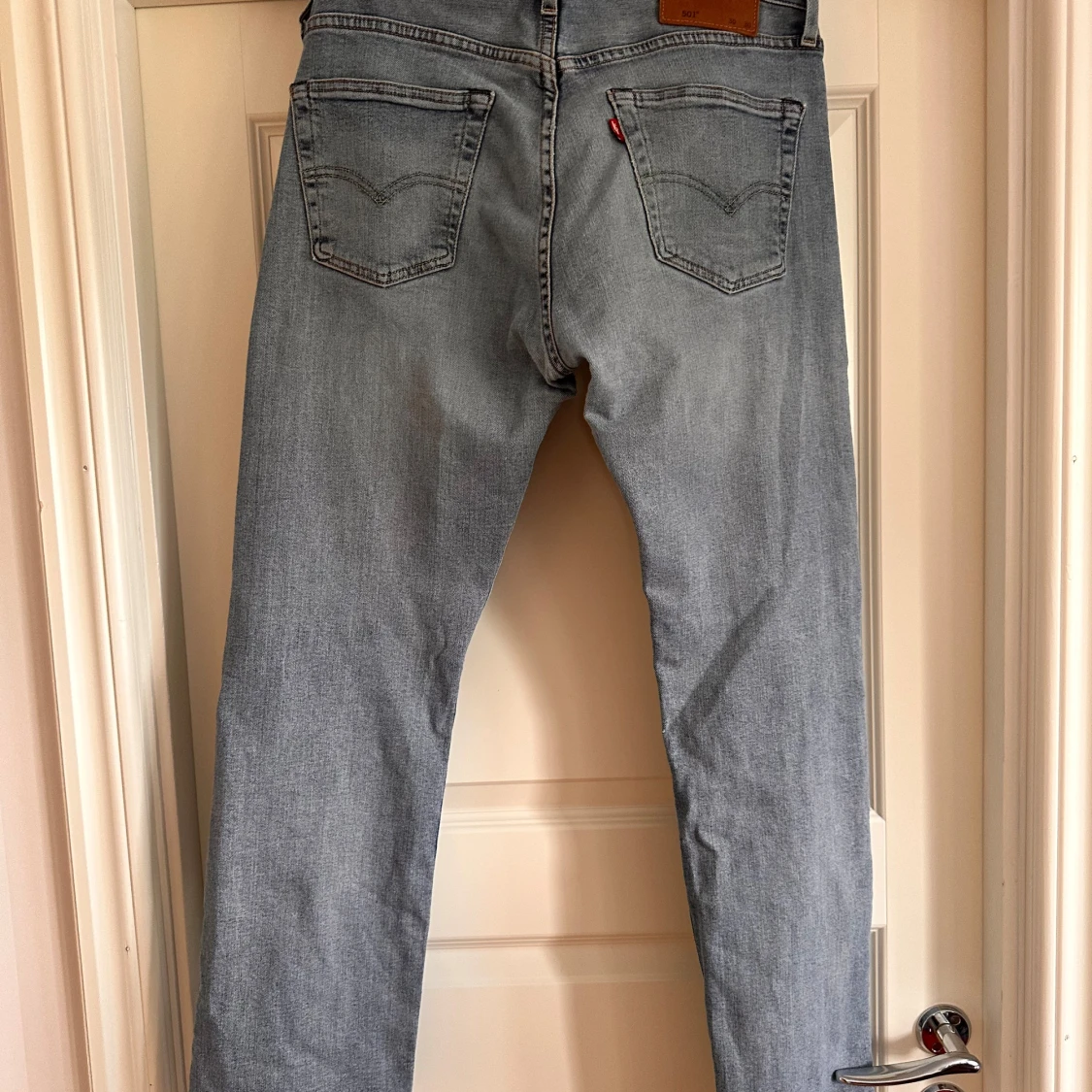 Ljusblå Levi's 501 jeans - 1