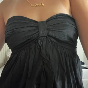 Svart klänning - Jättesöt klänning!