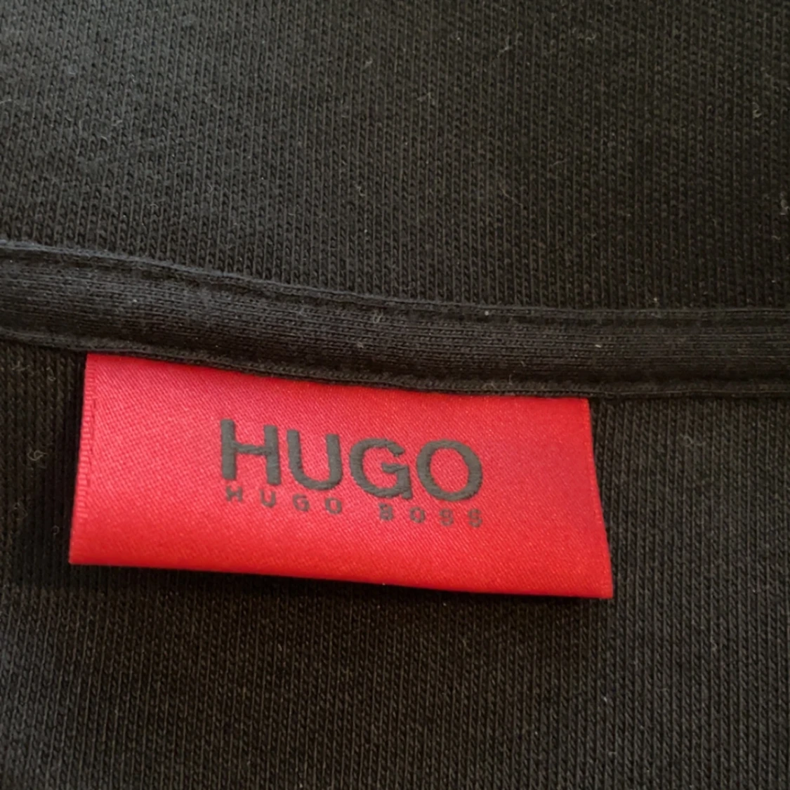 Hugo Boss tröja - 2