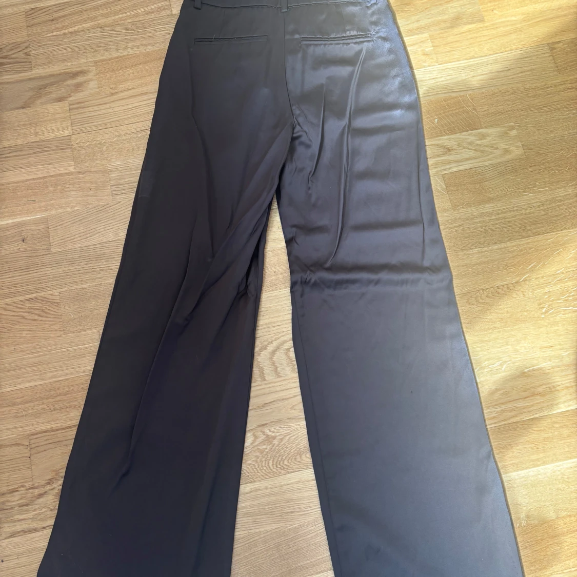 Bruna kostymbyxor från Zara - 1