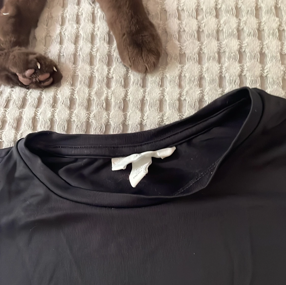 Svart basic t-shirt - 3