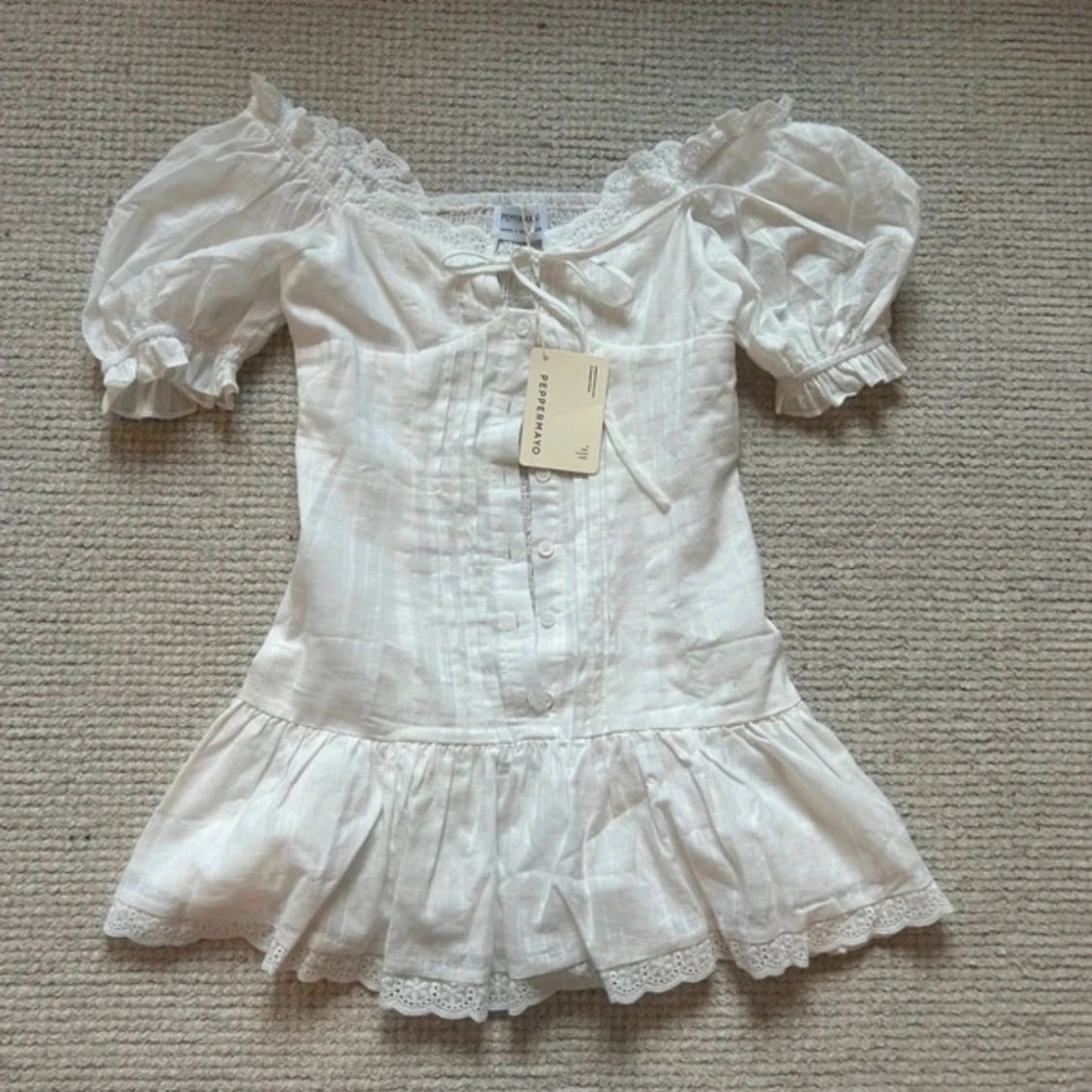 Vit offshoulder klänning - 3