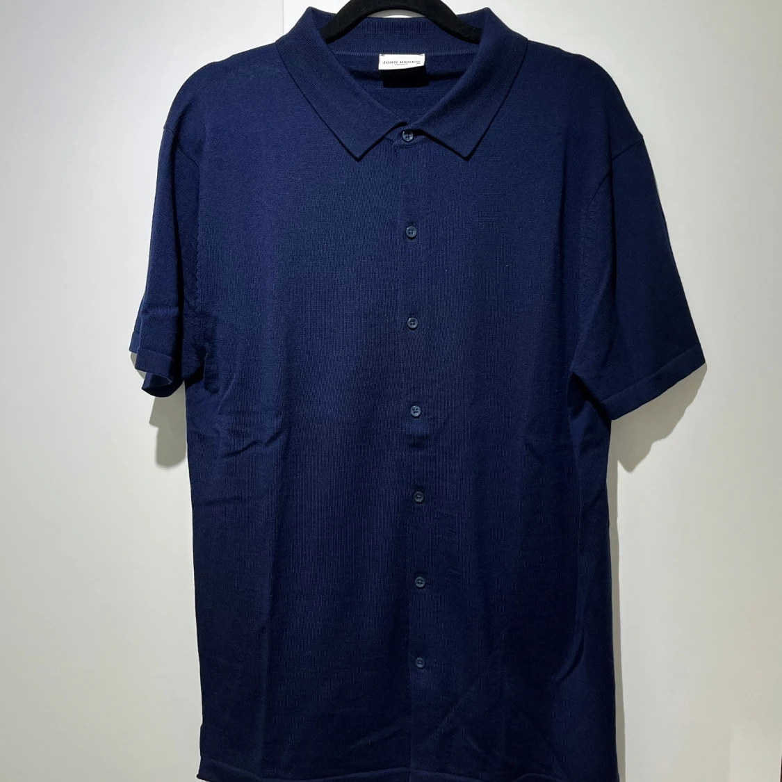 Mörkblå kortärmad skjorta - John Henric