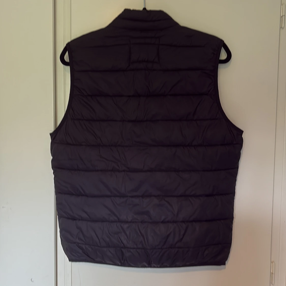 Svart dunväst från Jack & Jones - 2