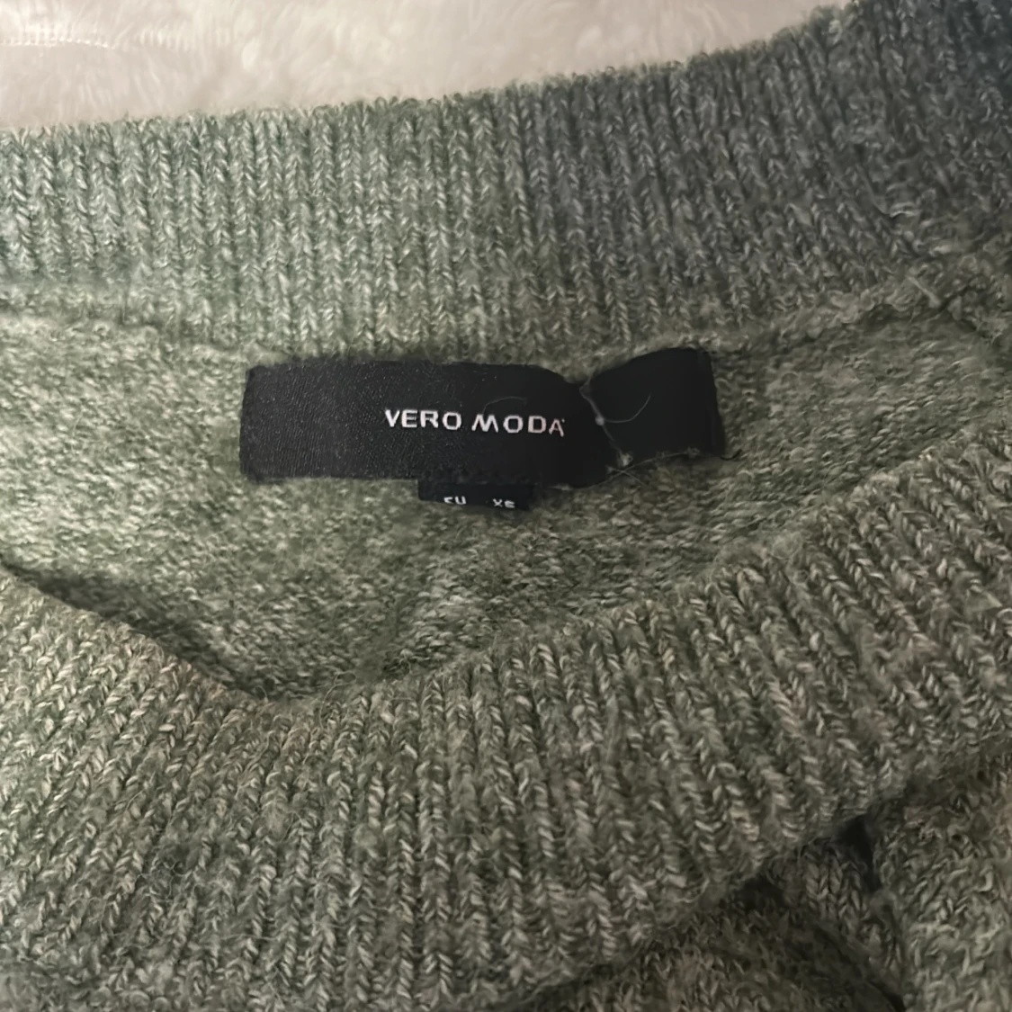 Grön stickad tröja från Vero Moda - 2