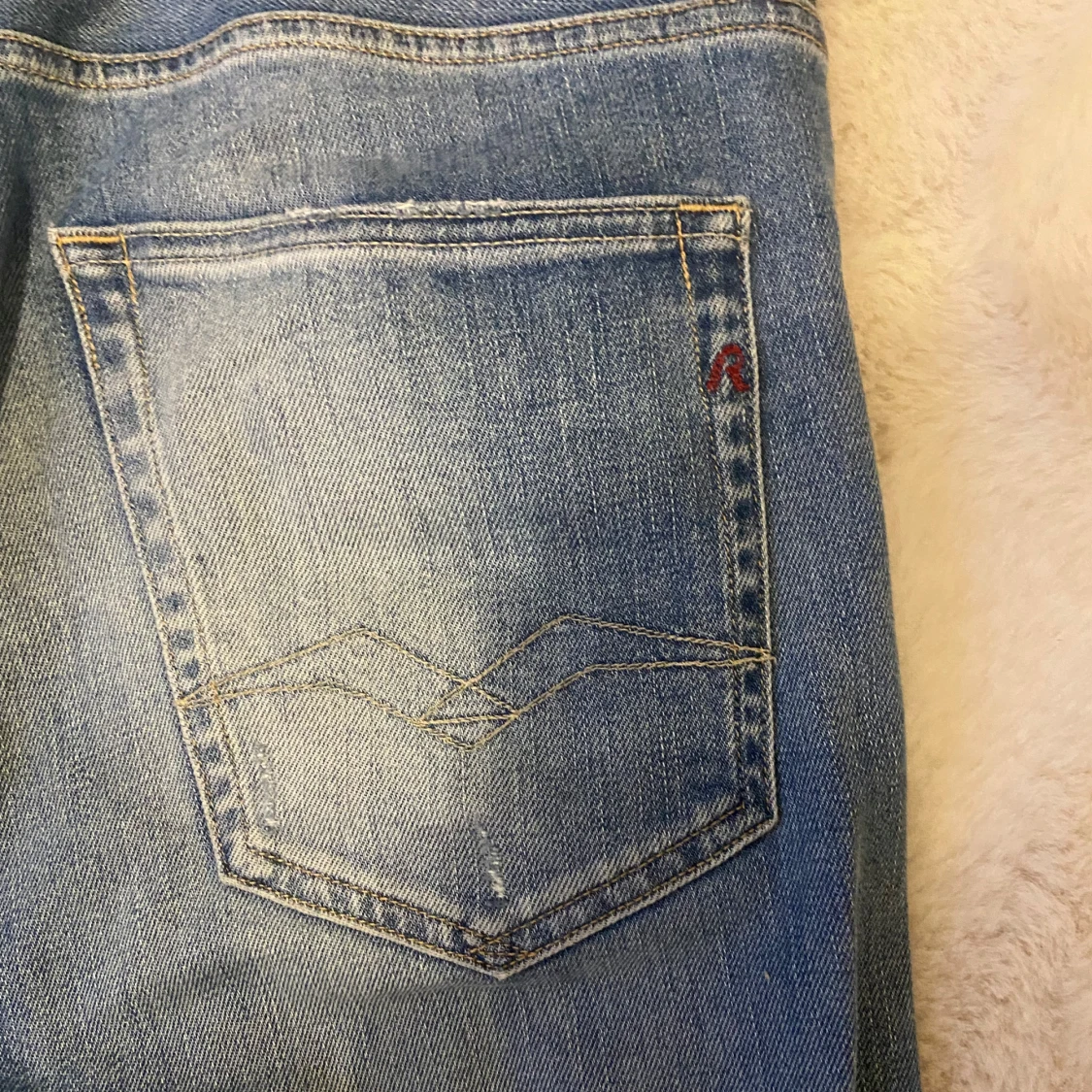 Replay slitningar - 4