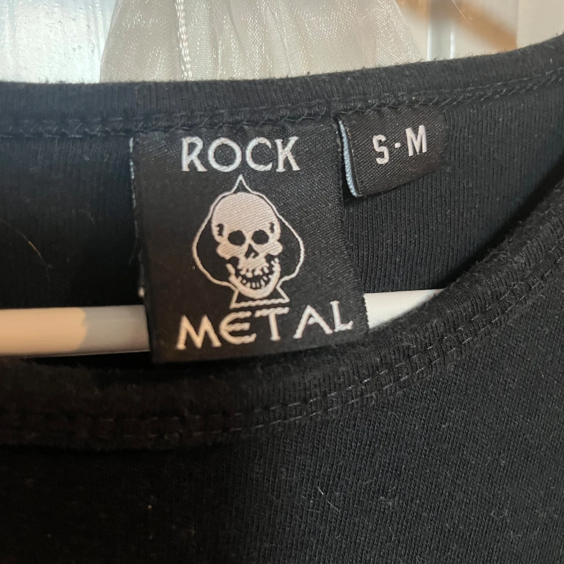 Svart t-shirt med tryck från Rock Metal - 2