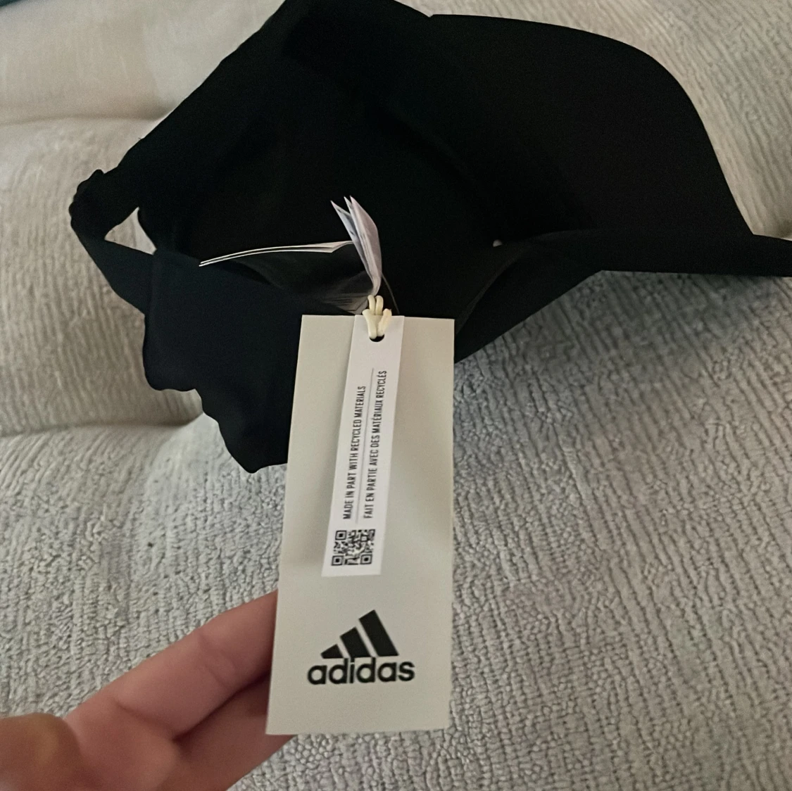 Svart keps från Adidas - 3