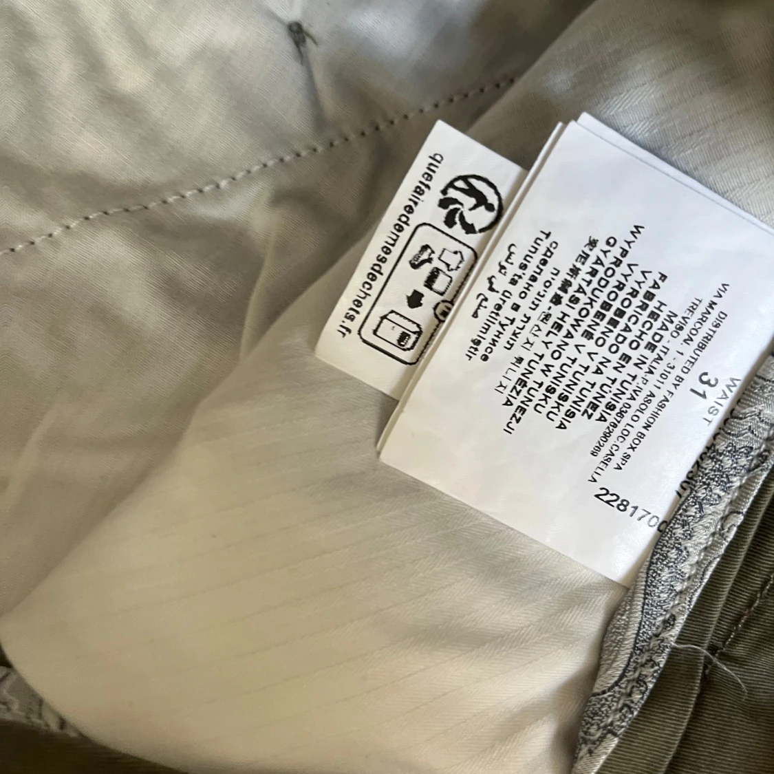 Olivgröna shorts från Replay - 2