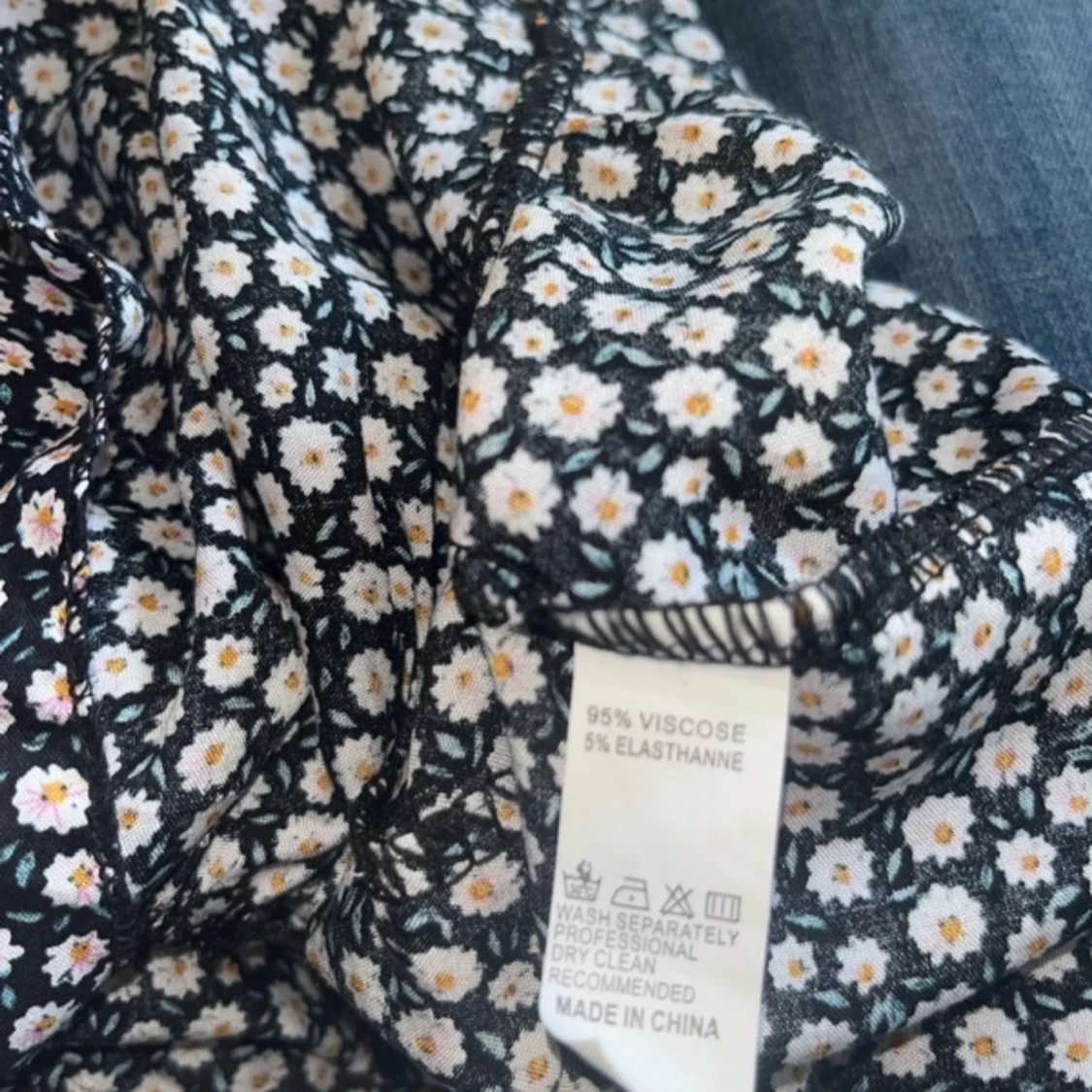 Blommig långklänning från Leana Mode - 2