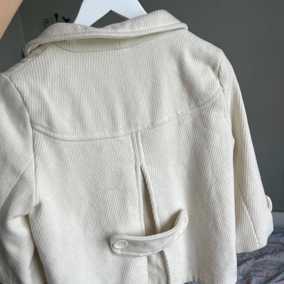 Beige kort kappa från Atmosphere - 2