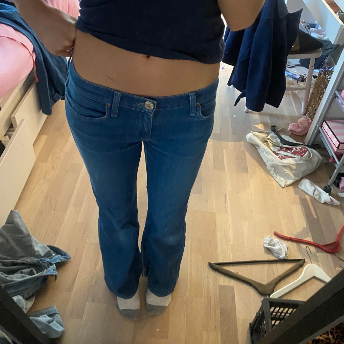 Blå bootcut jeans - 2