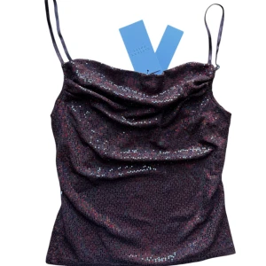 Vintage y2k Brun glittrig linnetopp med paljetter - Glittrig fest topp från sisters point. Ny med prislapp kvar. 