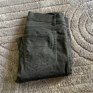 Tiger of Sweden jeans  - Säljer dessa snygga tiger of Sweden jeans. Säljer dom då dom är för korta för mig. 