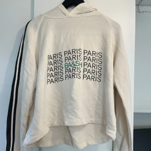BA&SH hoodie - Supersöt, jag använder inte den tyvärr! Köpt i Paris om jag minns rätt!❣️nypris 255$