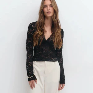 lace top - S