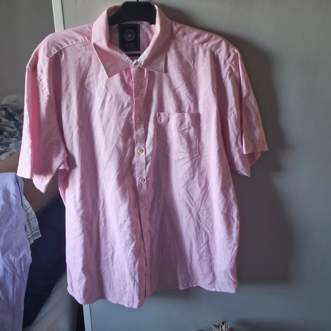 Rosa skjorta från Oscar Copenhagen XL