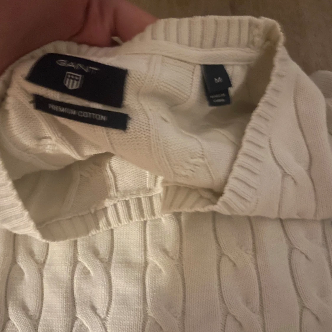 Vit kabelstickad tröja från Gant - 1