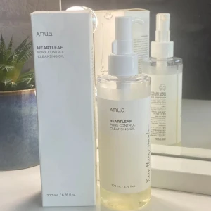 Cleanser  - Ansiktsrengöring från det koreanska märket anua heartleaf. Se på sista bilden hur mkt som är kvar, ca. 60%.  200 ml från början 