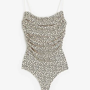 H&M bodysuit  - Too big for me 