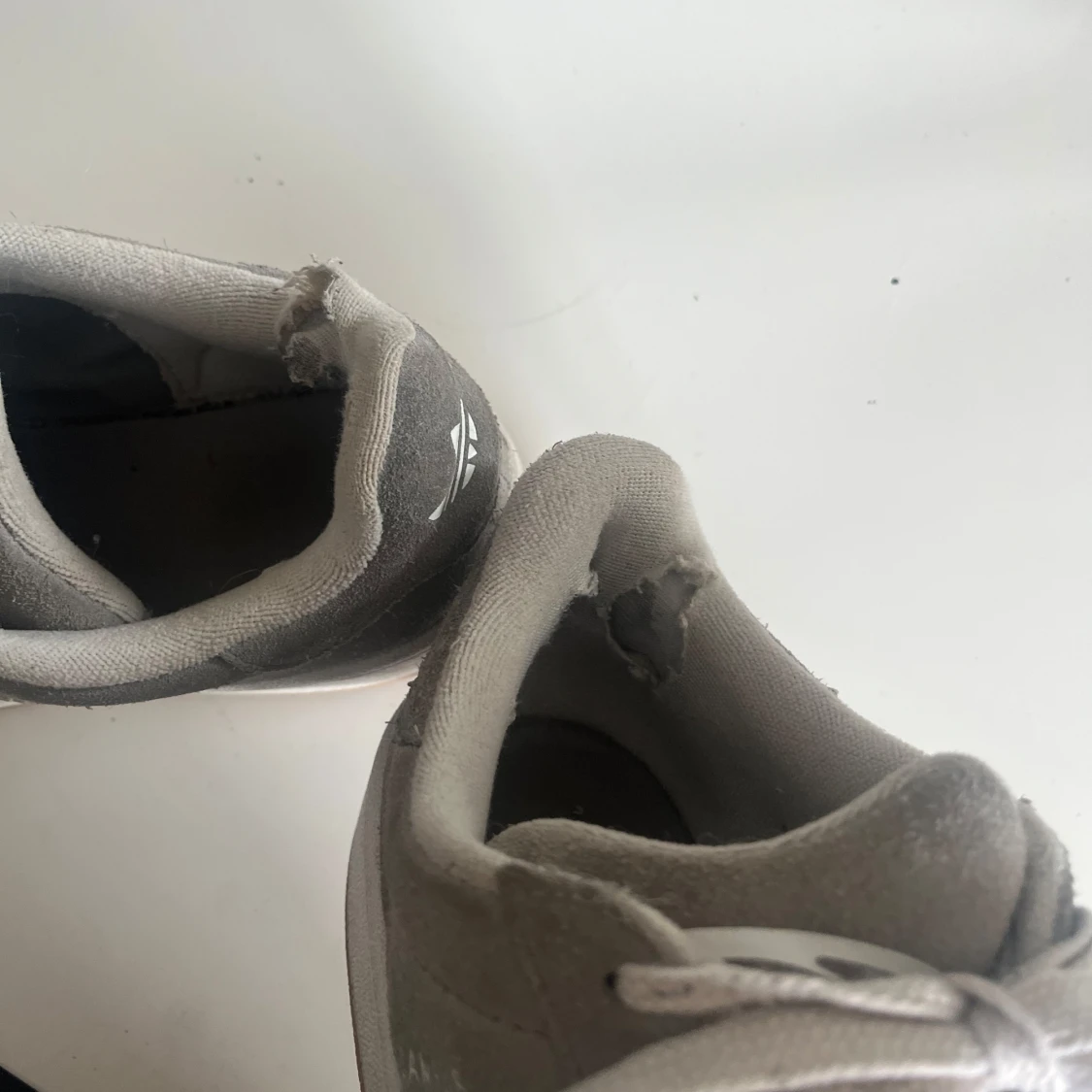 Grå adidas campus  - 2