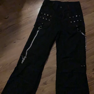 Alt byxor - Alternativa byxor! Inte bästa kvaliten men fina!