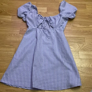 Purple dress - Lila klänning 