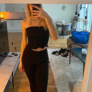 Topp - Bandeau topp XS-M 50kr+frakt