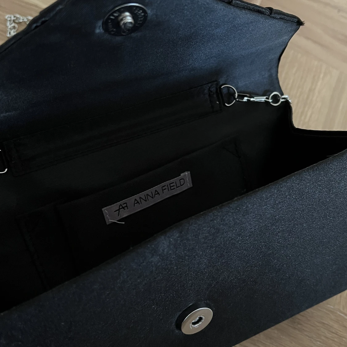 Liten kedjeväska - 91