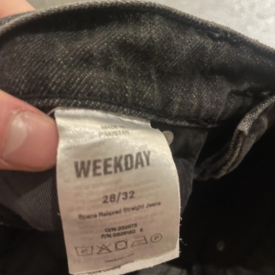 Weekday Space Relaxed Straight Jeans  - 91