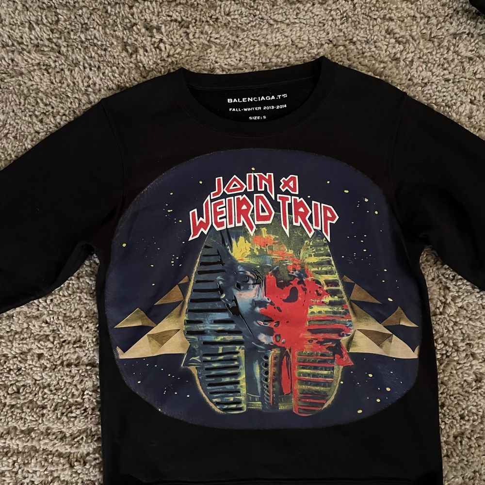 Balenciaga sweatshirt