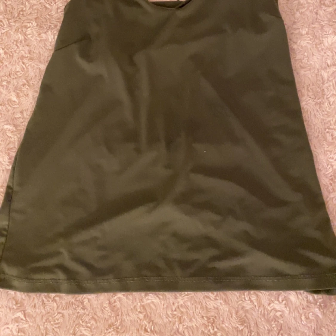 Grön silkes top - 90