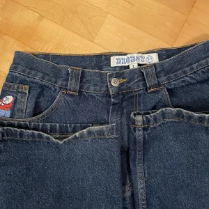 Polar big boys - Polar big boys i storlek S. Väldigt bra skick, ny pris är ungefär 1300. Bara att ställa frågor om du har några