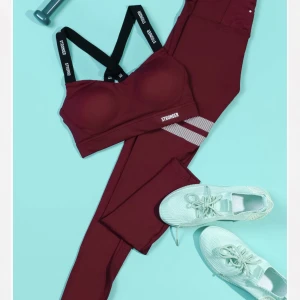 STRONGER SET  - Säljer mitt i princip helt oanvända Stronger set (Power) i storlek XS! Så snyggt men kommer tyvärr inte till användning. Har endast använts hemma/på promenader typ 3 gånger! 💞