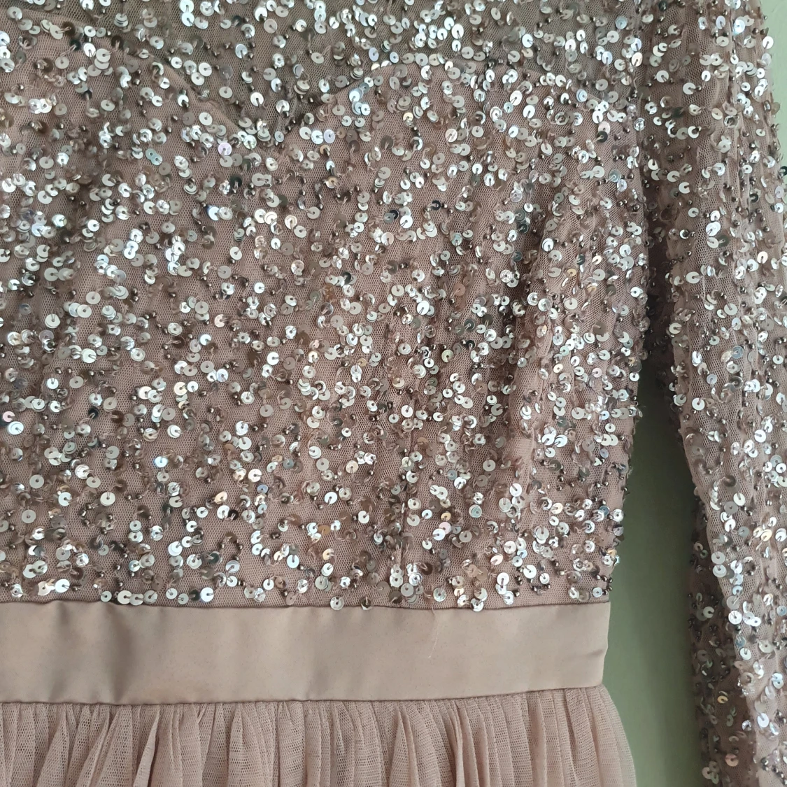 Maya sequin midi dress - xs.  - 91