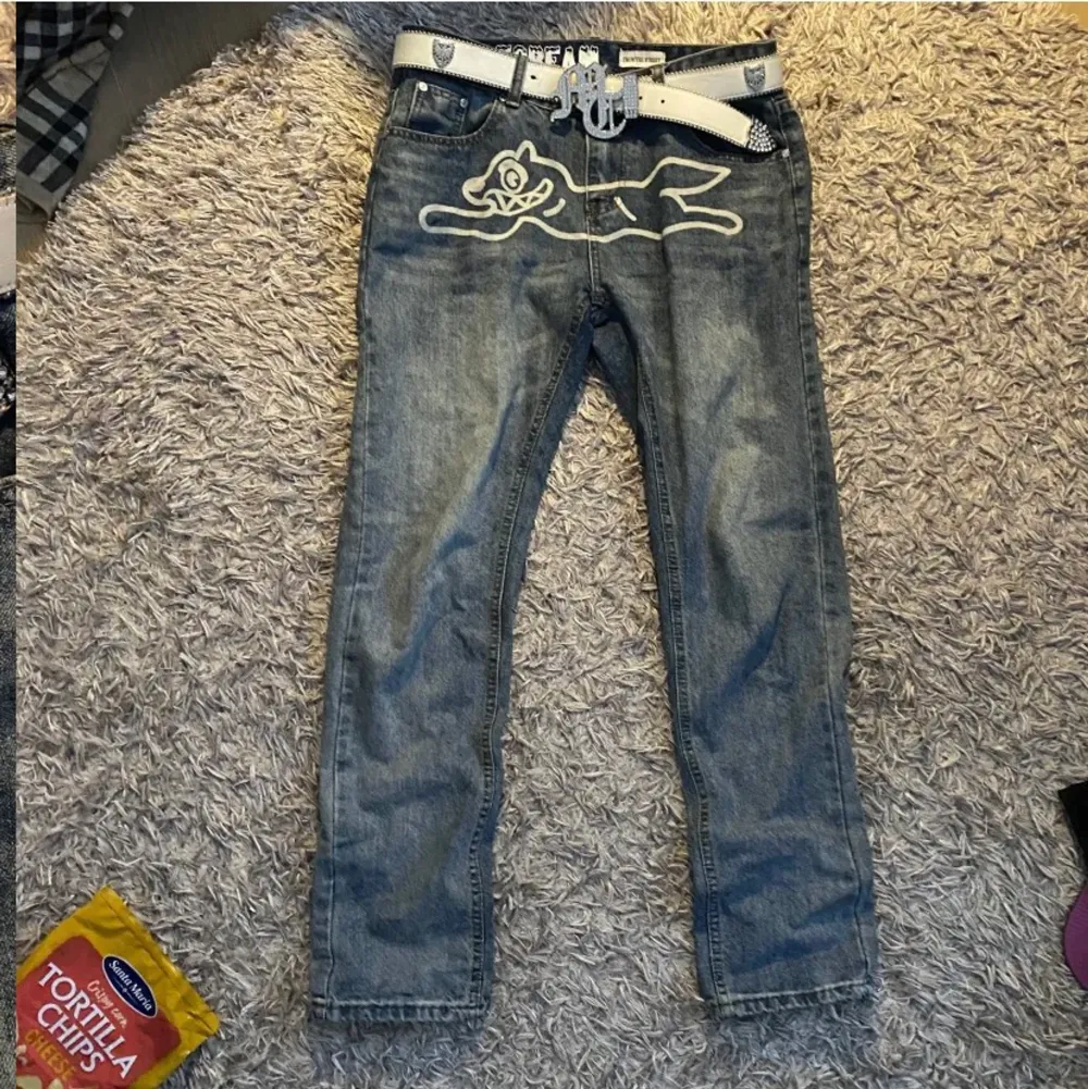WTS Billionaire Boys Club byxor, köpta här på plick för 2, säljer för 1,6. Jeans & Byxor.